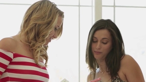 Facesitting together with Mia Malkova and Georgia Jones