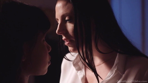 Angela White feels up to sloppy fucking HD