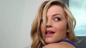 Calipornia - American Alexis Texas