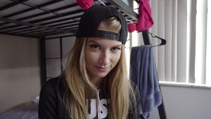 I Know That Girl: Arya Fae enjoys greatly plowing hard