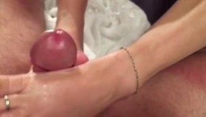Beautiful teen chick footjob