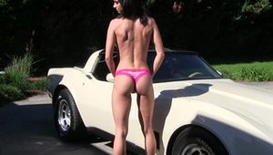 Ashley Sinclair: Solo Ashley Sinclair brunette bends over